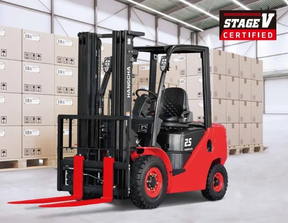 Hangcha forklift in action, lifting pallets in a warehouse setting with clear visibility of its sturdy design and robust lifting capabilities.